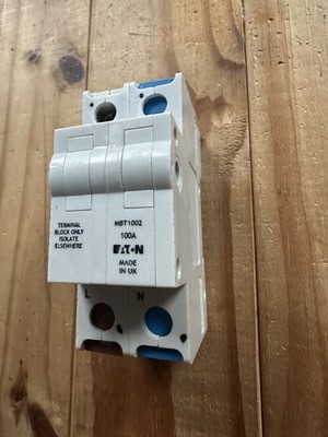EATON 100A MBT1002 DOPPELPOLIGE HECKVERBINDER BLOCK HUTSCHIENENMONTAGE 2 POLIG