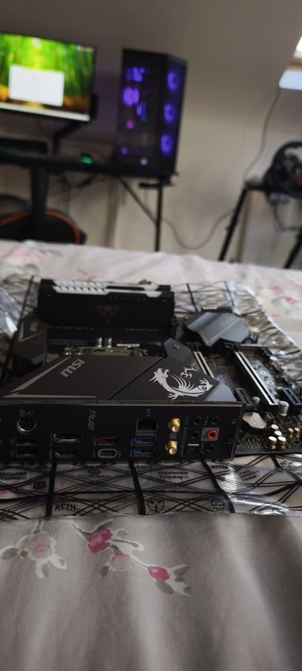 MSI Z490M Gaming Edge WiFi LGA 1200 Intel Core I9 11900kf +Patriot DDr4 64gb+ - Image 3 of 4