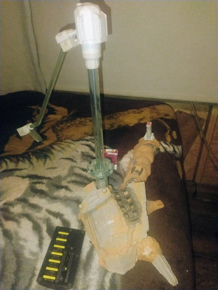 Original 2015 Hot Wheels Star Trek Escape From Jukka Playset - Image 2 of 4