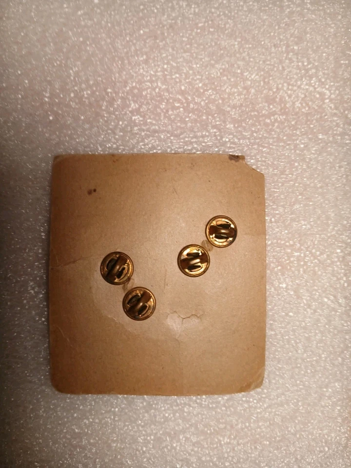 Vintage Lot of WWI and WWII Military Uniform Buttons 60-piece collection! - Image 3 of 4