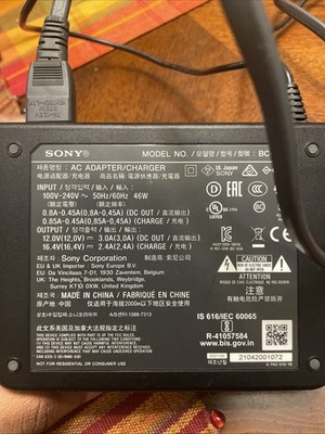 Sony BC-U1A Battery Charger + BP-U30 Lithium-Ion Battery for XDCAM