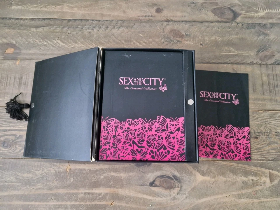Sex And The City The Essential Collection Dvd Box Set  - Image 2 of 3