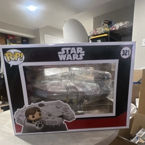 Funko Pop! Vinyl Star Wars Han Solo in Millennium Falcon Figure #321