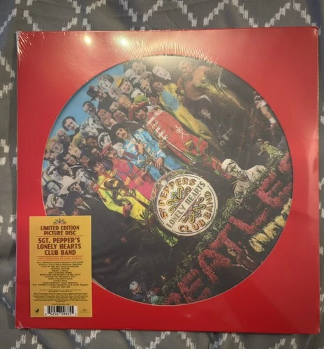 The Beatles - Sgt. Pepper's Lonely Hearts Club Band -Ltd Picture Disc BN SEALED