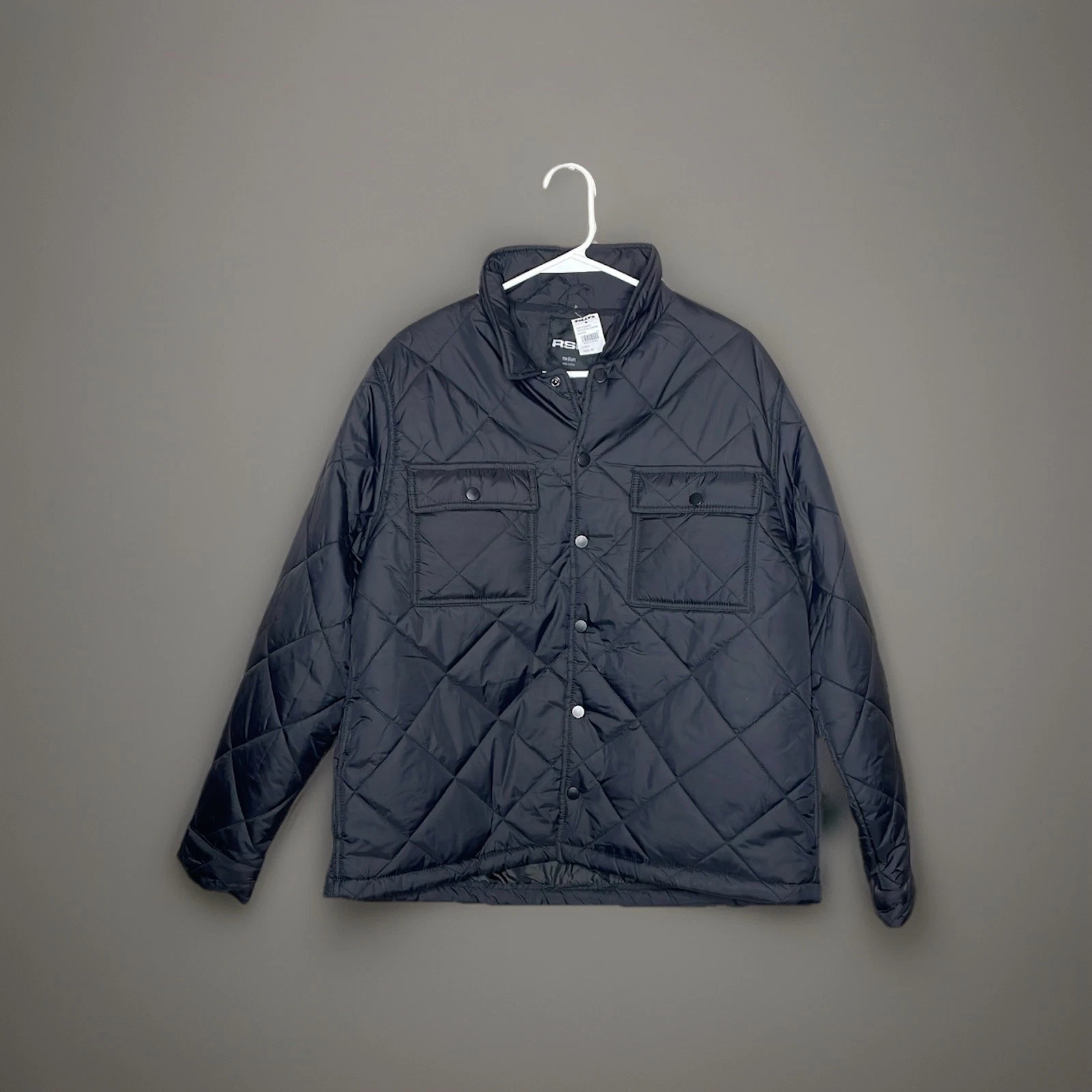 RSQ Tilly's Men’s Black Quilted Puffer Front Snap Coat Size Medium NWT
Opens in a new window or tab