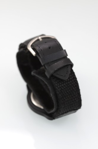 Relic Men Watch Black Stainless St Leather Water Resistant Battery Date Quartz - Picture 3 of 6