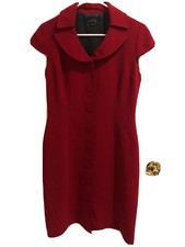 Tahari Dress 6. Red, Button Front, Collar, Cap Sleeve. Excellent Condition.