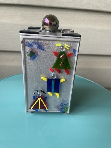 Tamara Baskin Children Of Israel Fun Fused Glass Metal Tzedakah Box Bank 6"