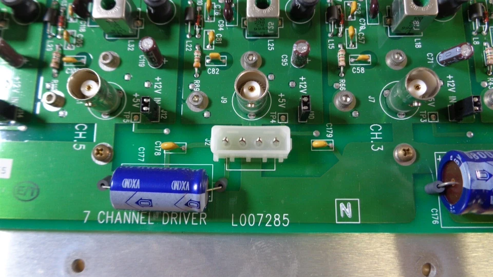 Placa de controlador de 7 canales Domino DDC3-RF-007419 PLC R8 Foto 2 de 4