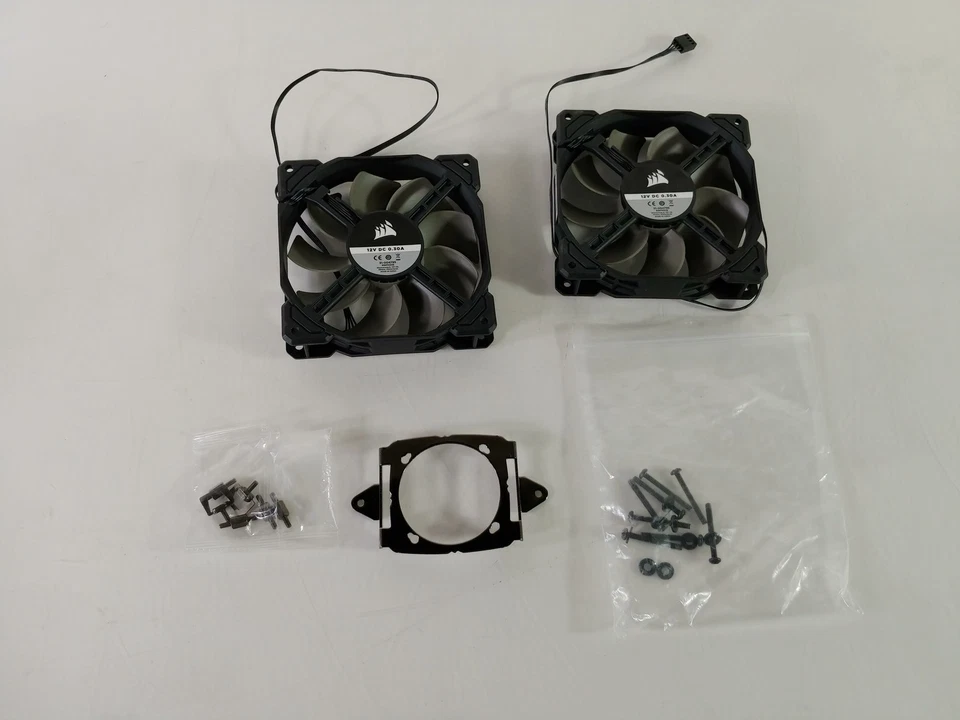 Cooler líquido para CPU Corsair CW-9060035-WW 3 pinos LGA 1200 circuito fechado - Imagem 2 de 4