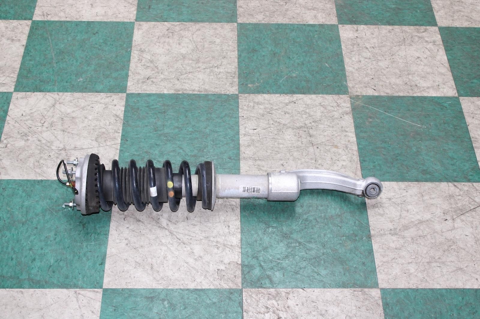 Maserati Quattroporte 2014-2021 Front Right Shock absorber