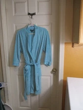 Earth Angels Turquoise Blue Bath Robe Belted Soft Terry Poly Short Knee -  Large