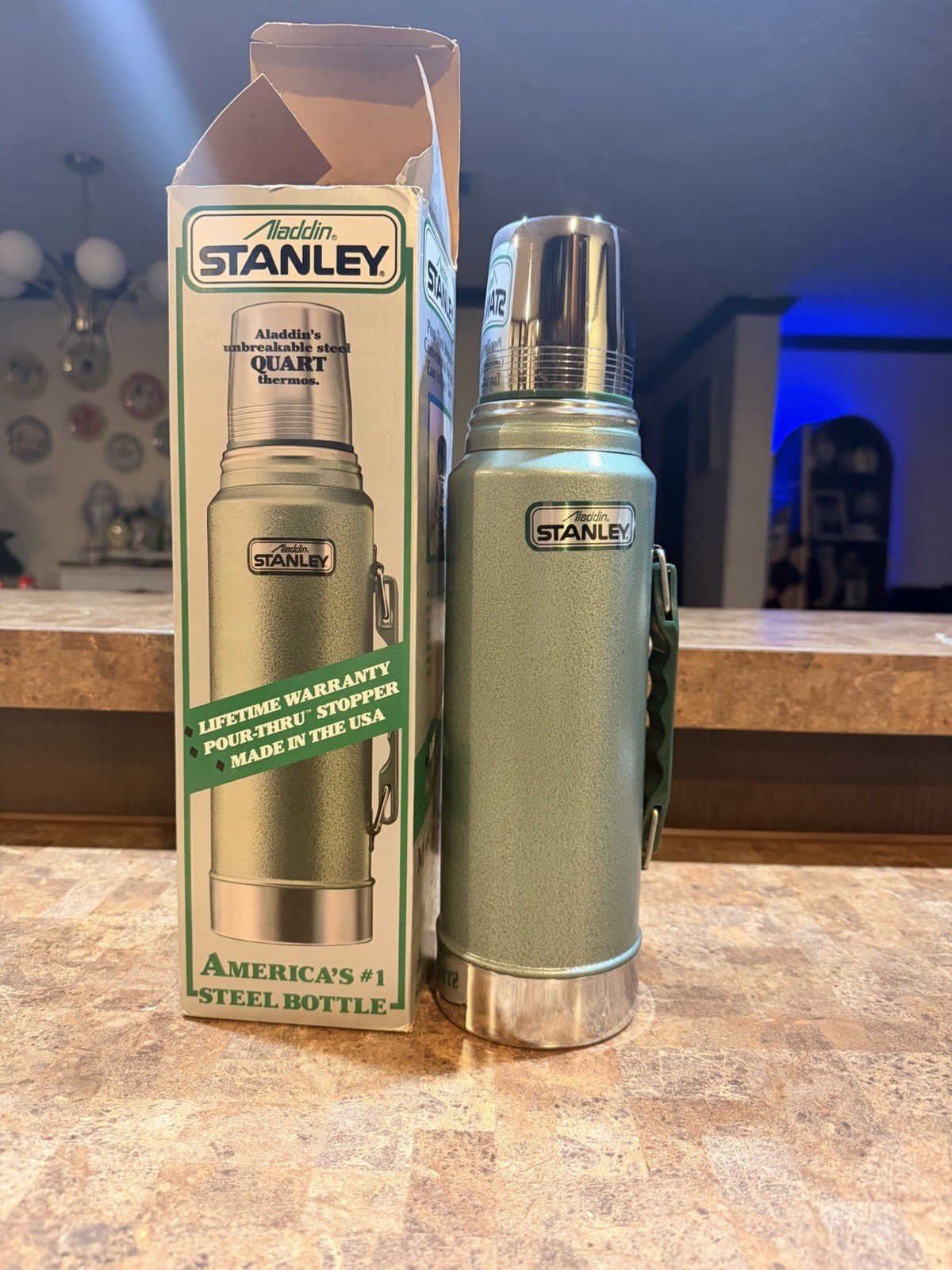 1970 Aladdin Stanley Perfect Condition.