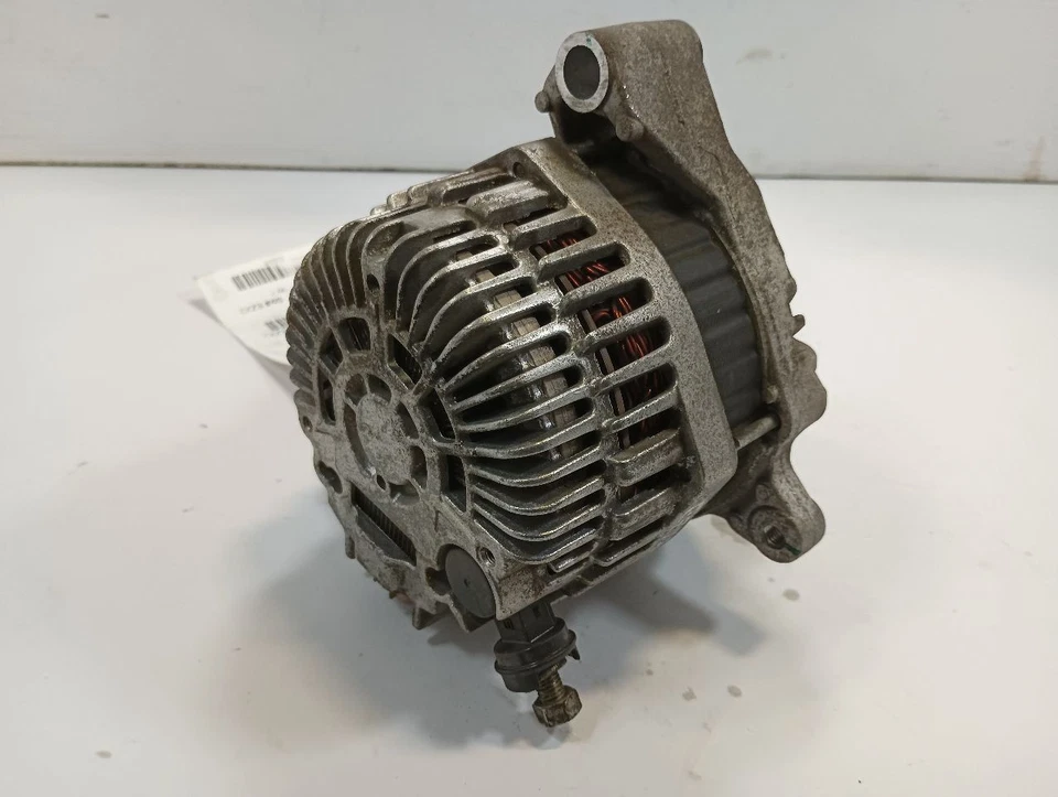 Alternator from 2009 Subaru Legacy Outback 2.5L 11808518 - Image 4 of 4