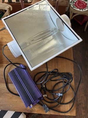 Lumatek LK7240 Ballast W/ Sun system yield master 6  reflector hood and bulb