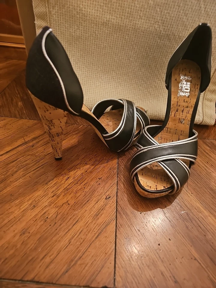 JENNIFER LOPEZ JLO Marrón Dorado Cuero Lino Suela de Corcho Tacones Altos TALLA 7.5 M Foto 2 de 4