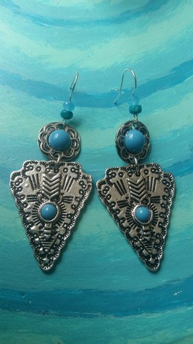 Native American earrings turquoise beads engraved BLESSED cleansed tribal arrow - Picture 3 of 10