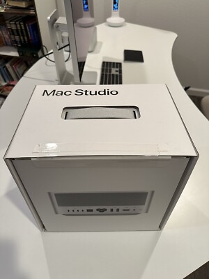 Apple mac studio m1 Ultra 64gb 2tb + Studio Display + Keyboard +