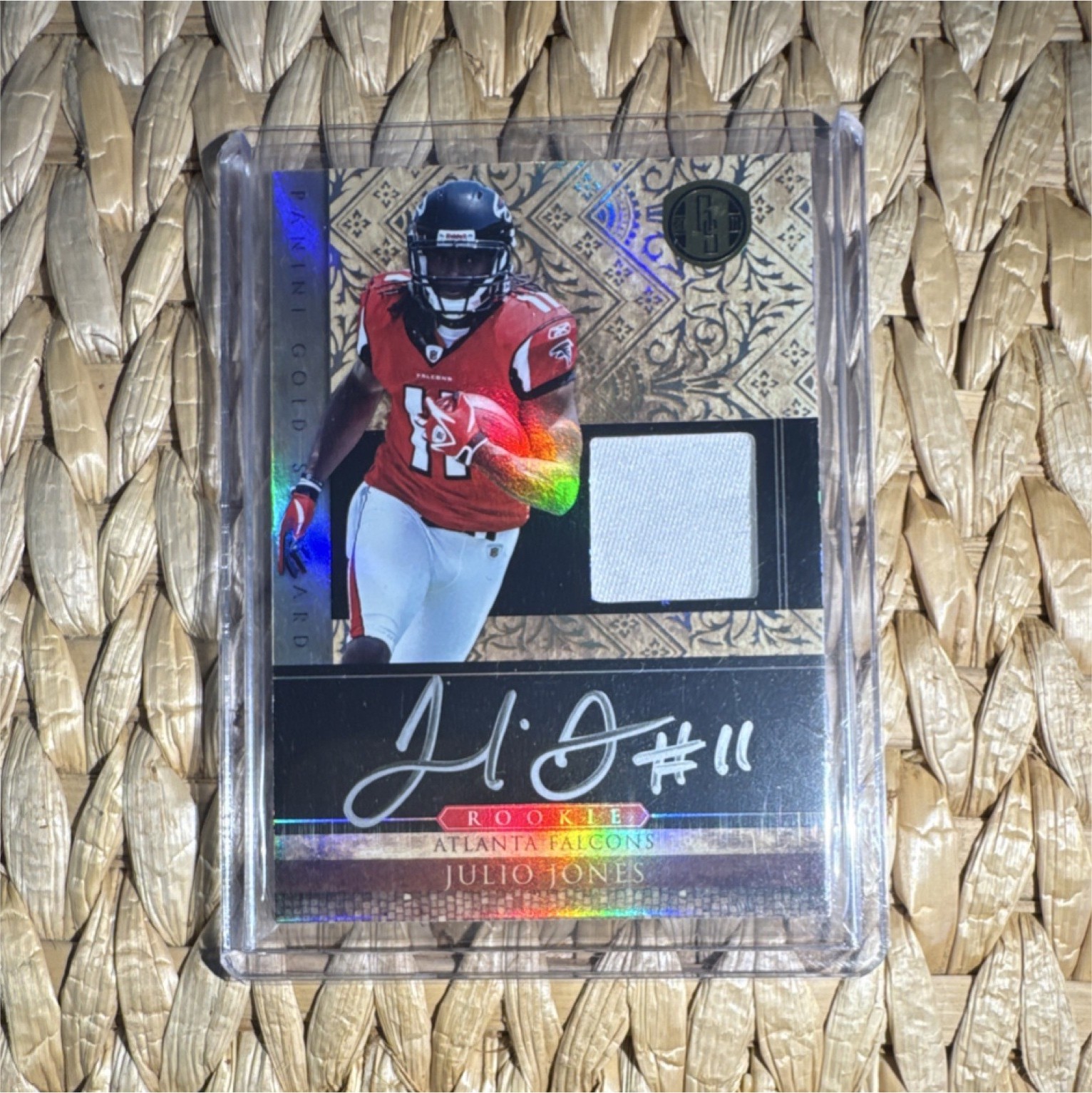 Julio Jones Panini Gold Standard #255 Gold Signature