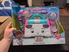 NEW Disney Junior Doc Mcstuffins Pet Rescue Doctor Bag Play Set