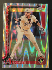 2025 Topps Chrome ~ Ketel Marte #272 RayWave Refractor Diamondbacks