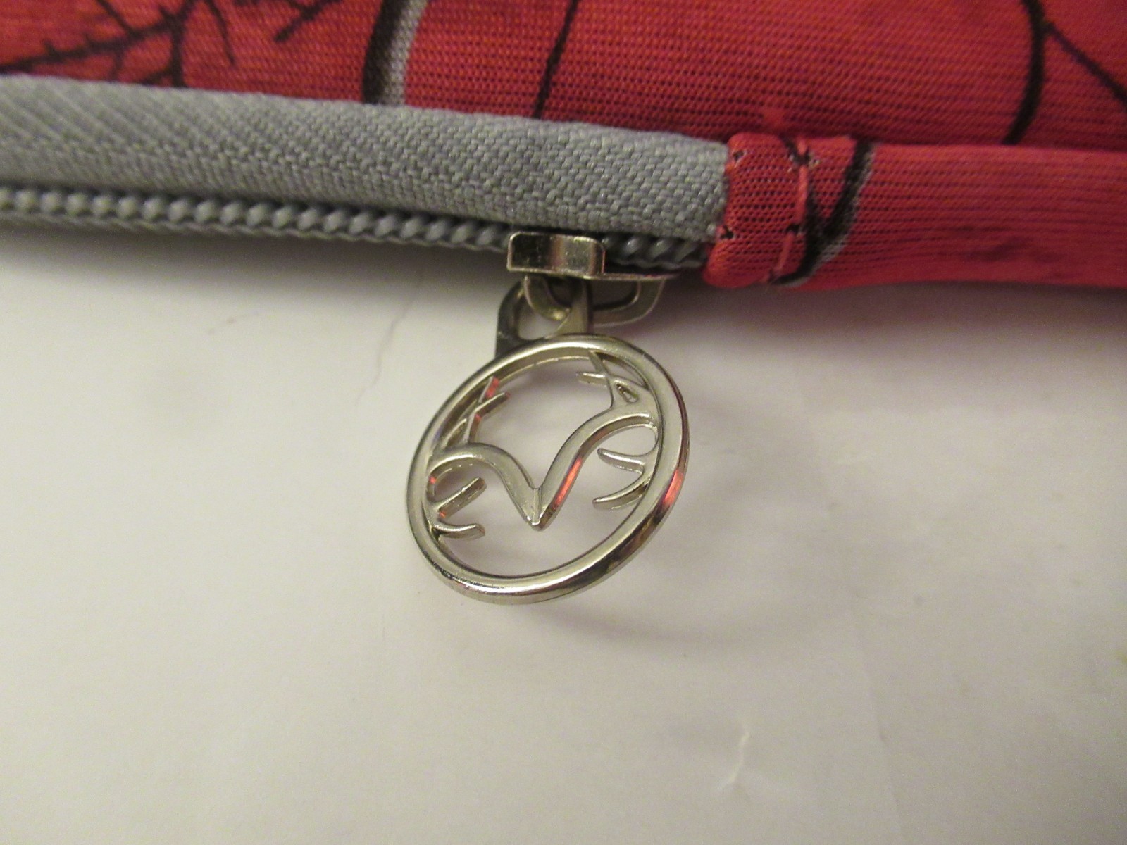 Realtree Xtra Colors 10" Tablet Sleeve Soft Padded Cover Pink Camouflage