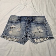 Miss Me Signature Distressed Jean Short Size 30