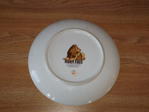 Vintage Collector Plate - Born Free By ENESCO - Zebra - 1975 8 1/4" - Picture 2 of 4