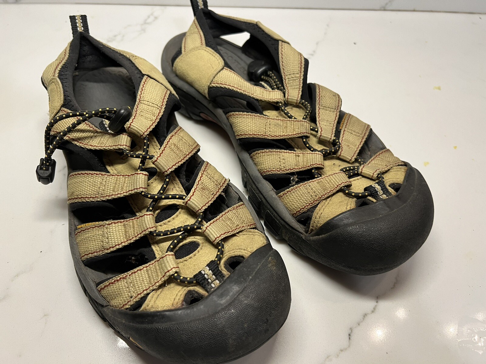 Sandali Keen punta chiusa escursionismo Newport in pelle marrone chiaro donna taglia 8 5