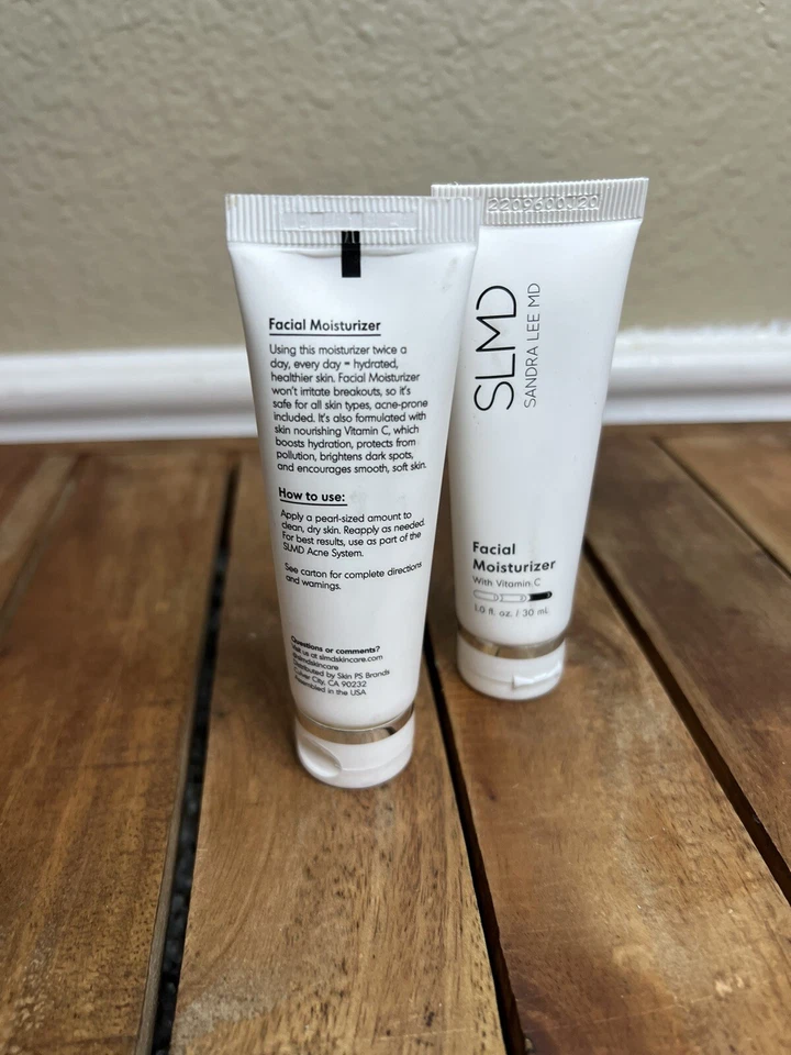 Crema hidratante facial SLMD Sandra Lee MD con vitamina C - 2 oz en total - 1 oz lote de 2 Foto 2 de 3