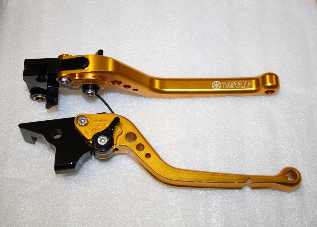 Leviers moto Yamaha MT10 aluminium or logo commande de frein embrayage