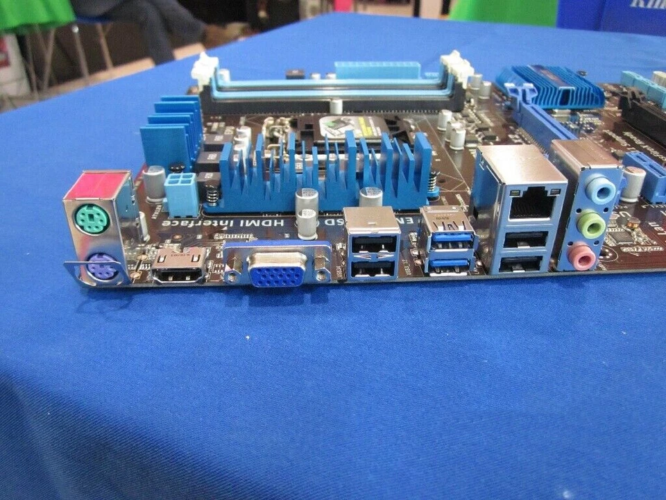 For ASUS P8Z77-V LX2 motherboard Z77 LGA1155 4*DDR3 32G VGA+DVI ATX Tested ok - Photo 2/2