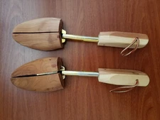 Rochester Shoe Tree Company Shoe Trees, size medium, excellent condition