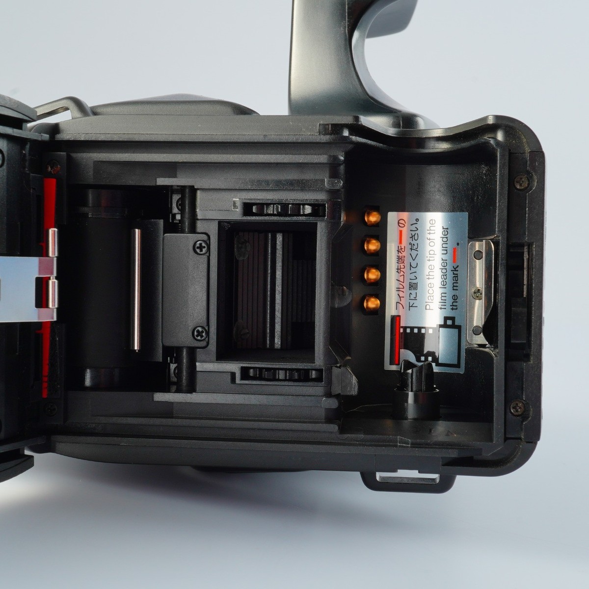 EXCELLENT KYOCERA Samurai X3.0 25-75mm f/3.5-4.3 + GRIP