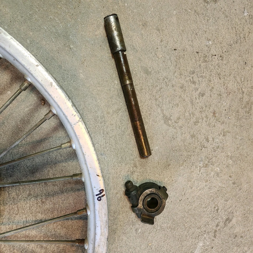 KTM EXC SX 125 250 300 DID 1996 cubo de llanta delantera eje de 21" 17 mm Foto 2 de 4