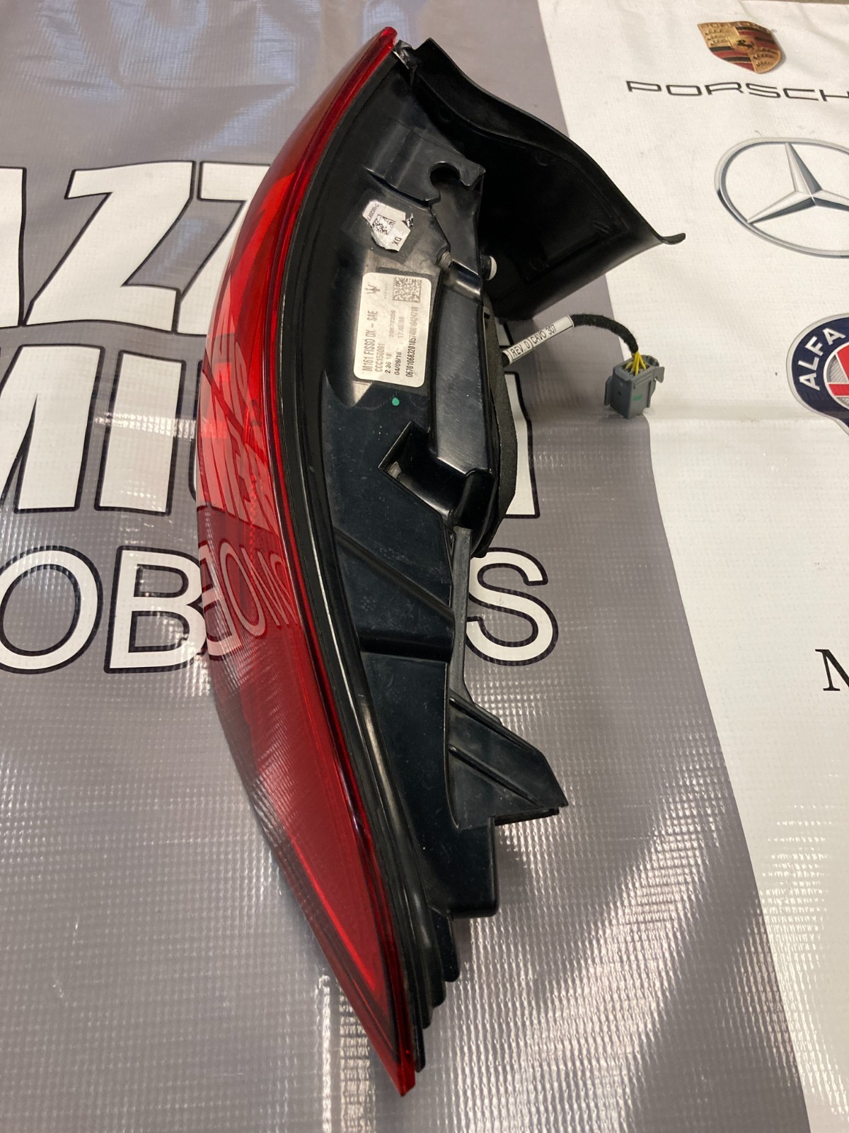 OEM Maserati Right Hand Outer Tail Light, Levante Trofeo, 670106832
