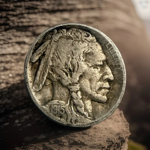 1915 US Buffalo Nickel! "Philadelphia" Mint! Choice FINE! Old US Coin! # BN1915F