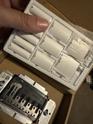 Control4 Keypad Dimmer 120V C4-KD120-SW Snow White Coloring