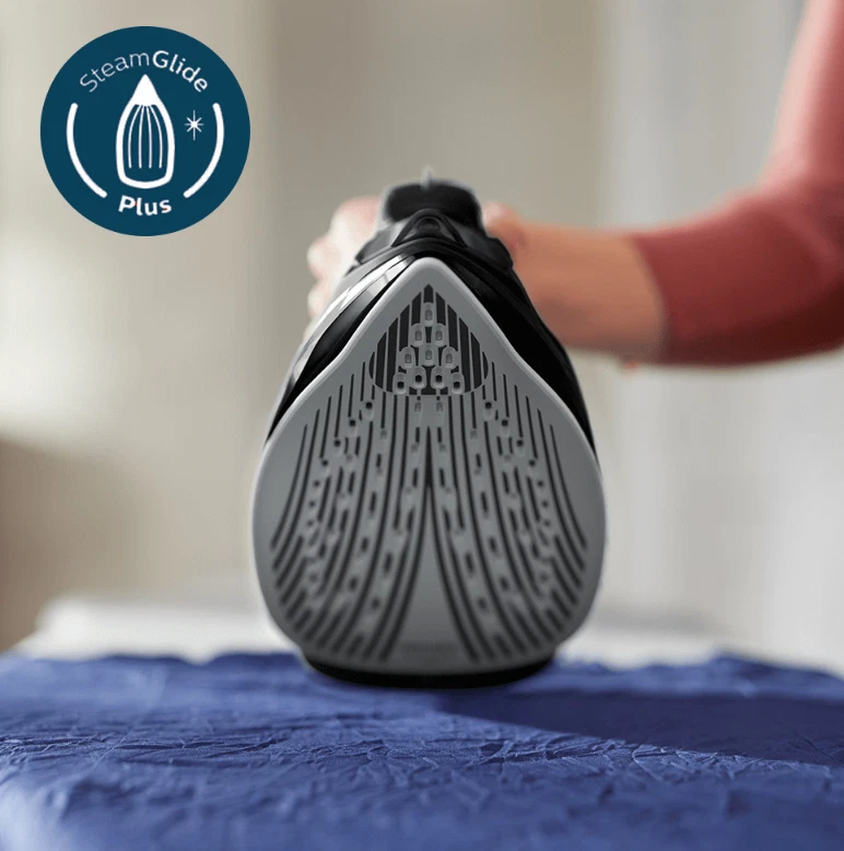 Hisense Steam Iron view 3