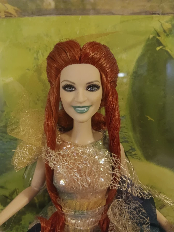 Muñeca Disney Barbie Signature A Wrinkle In Time 12" Mrs Whatsit 2017 Mattel nueva en caja Foto 2 de 4