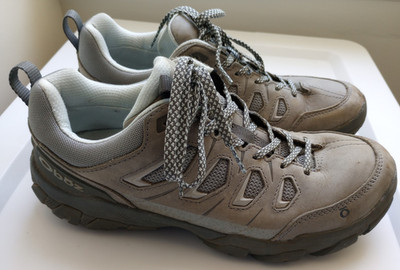 Oboz Women's Sawtooth X Low Hiking Shoes Drizzle Gray Size 8 GREAT TREAD