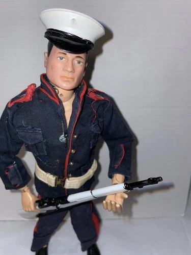 VINTAGE 1964 HASBRO GI JOE MARINE IN DRESS UNIFORM