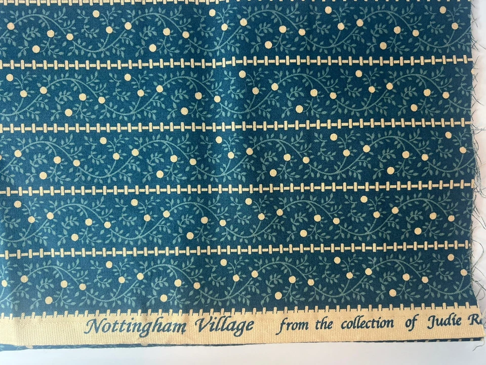Tela a rayas azules Marcus Nottingham Village de 1/2 yarda de Judie Rothermel Foto 3 de 4