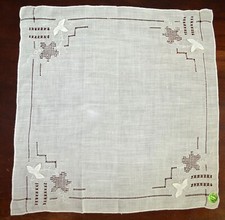 VINTAGE 1920-30s HANKY WHITE WHITE ALL HAND MADE APPLIQUE PUNCH WORK NEW TAG
