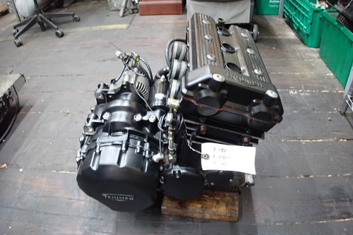 2001 TRIUMPH TROPHY 900 ENGINE W/ STARTER 190PSI COMPRESSION 38537 MILES - Picture 9 of 12
