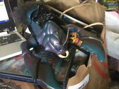 Vintage Sectaurs Pinsor Battle Beetle Toy Figure Hand Puppet Colecto 1984
