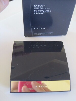 Avon Perfect Match Concealer Kit 4 Shades Light Medium Deep Green