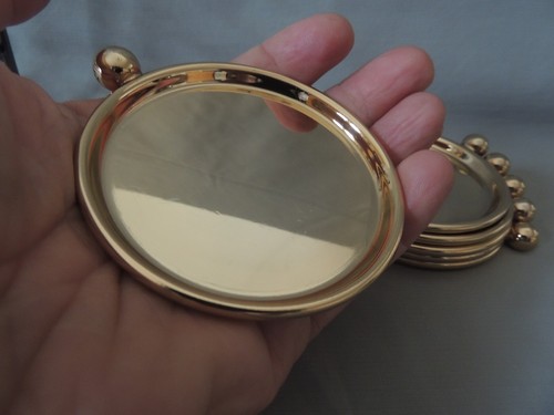 Beautiful bronze coasters set in a metal holder - Picture 10 of 10