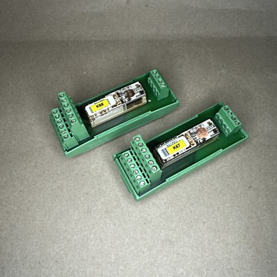 Phoenix Contact Coupling Relay Part No. 2981444 **LOT OF 2**