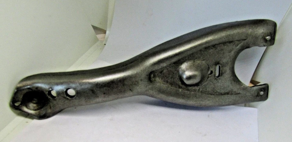 Вилка сцепления Dorman 14566 для коробок передач 1976-87 AMC и Jeep CJ5 CJ7 AX4/AX5 - Изображение 2 из 2